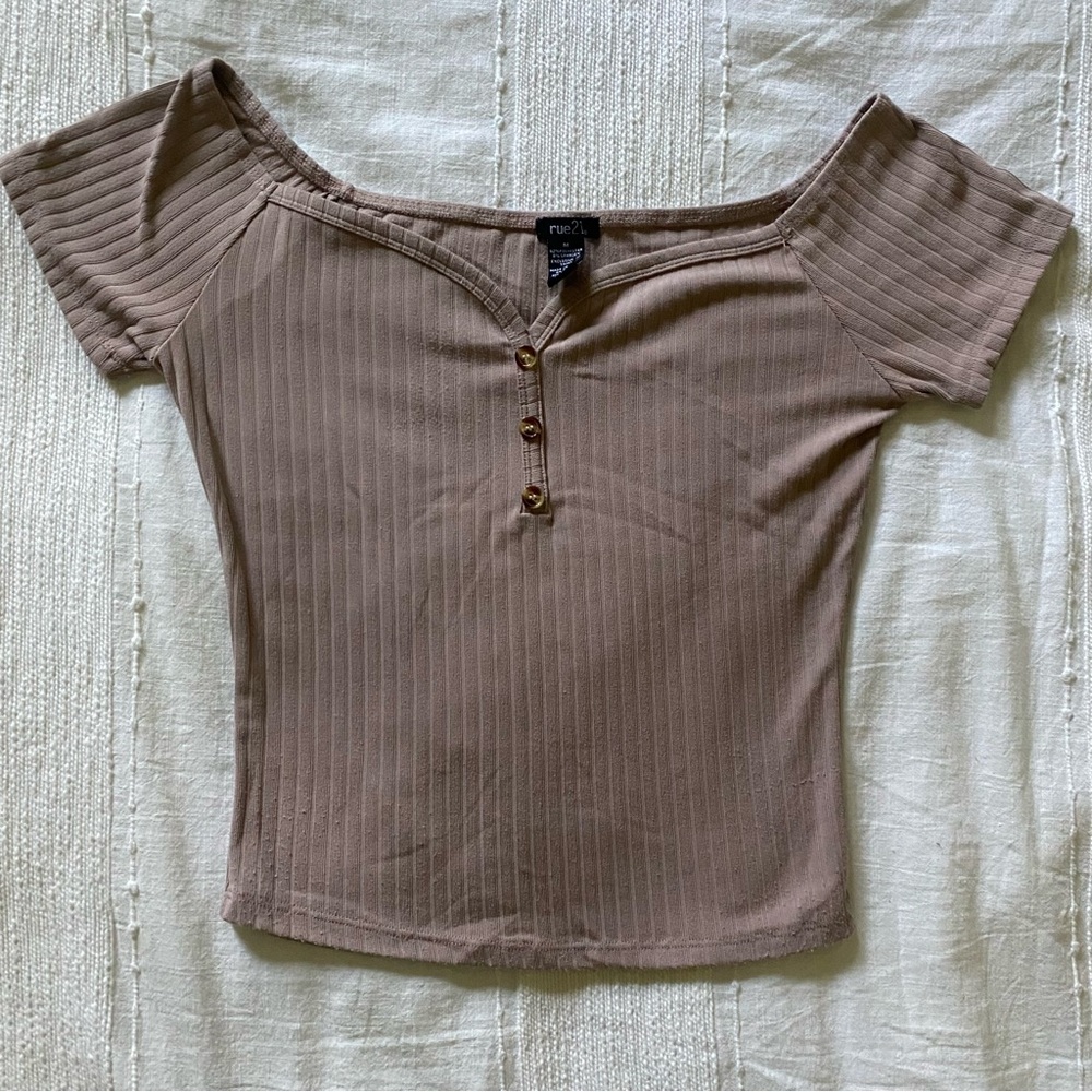 Hensley Off The Shoulder Top (M) - Rue 21 - Night Out!